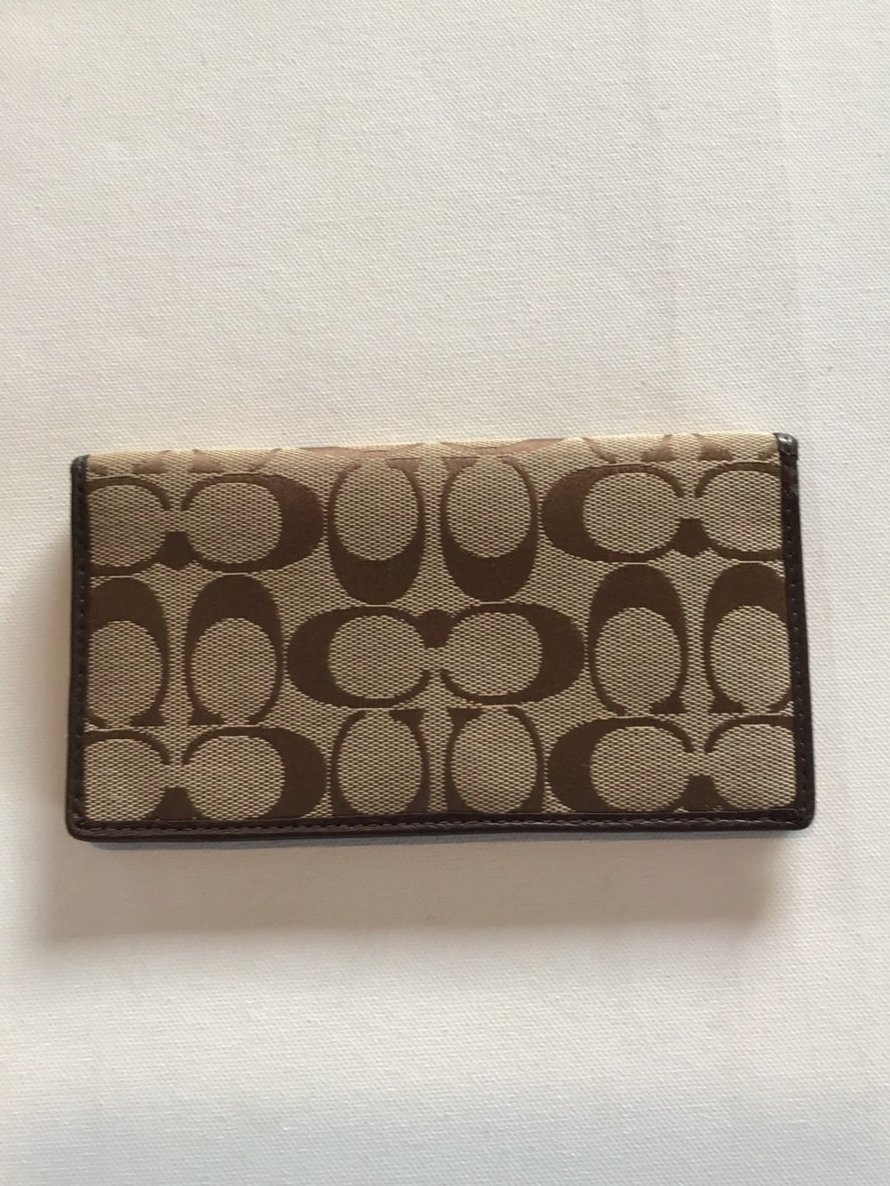 Coach Hampton Signature Checkbook Cover Wallet Khaki Brown Canvas Leather